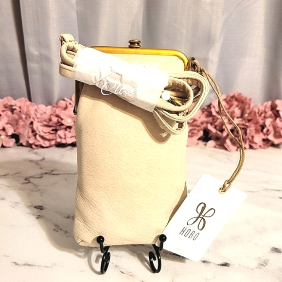 NWT HOBO 'Melody' Pebble Convertible Leather Phone Purse with Wanderlust… - Picture 2 of 7